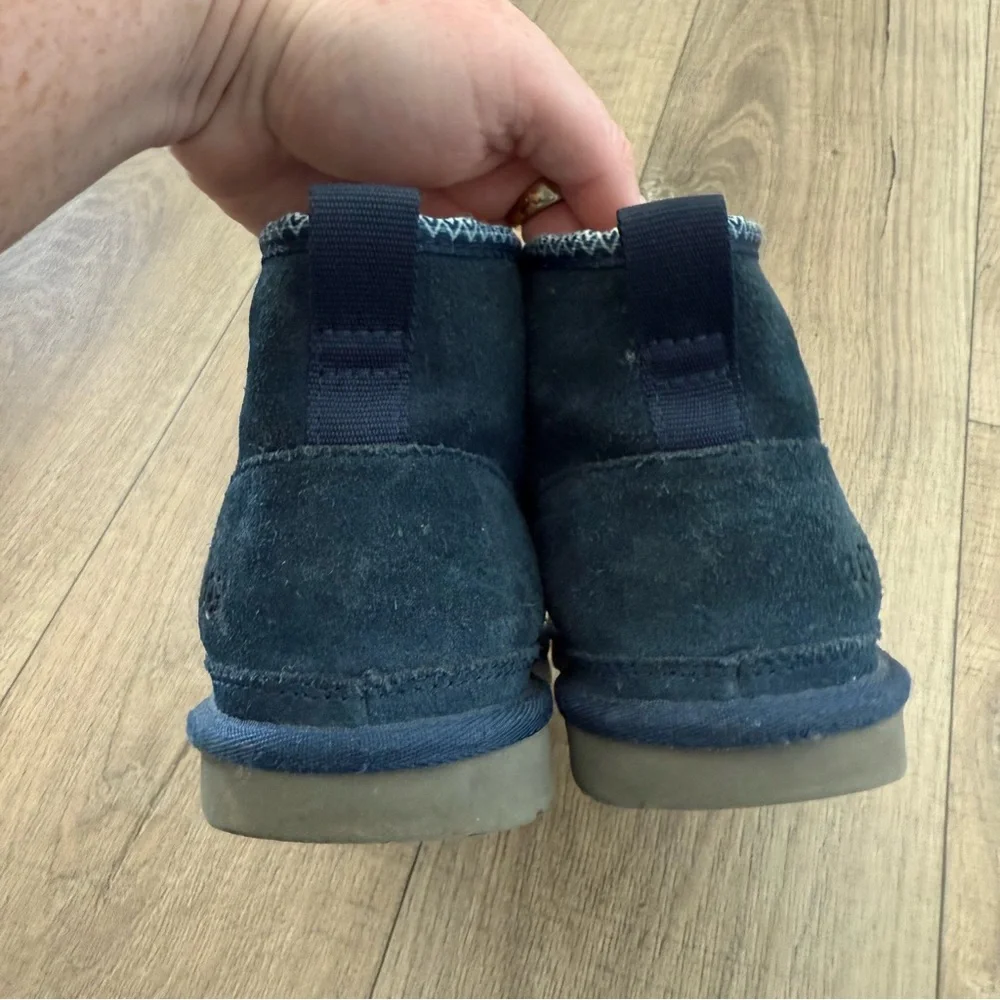 Ugg Neumel men size 6 navy blue boots booties women 7